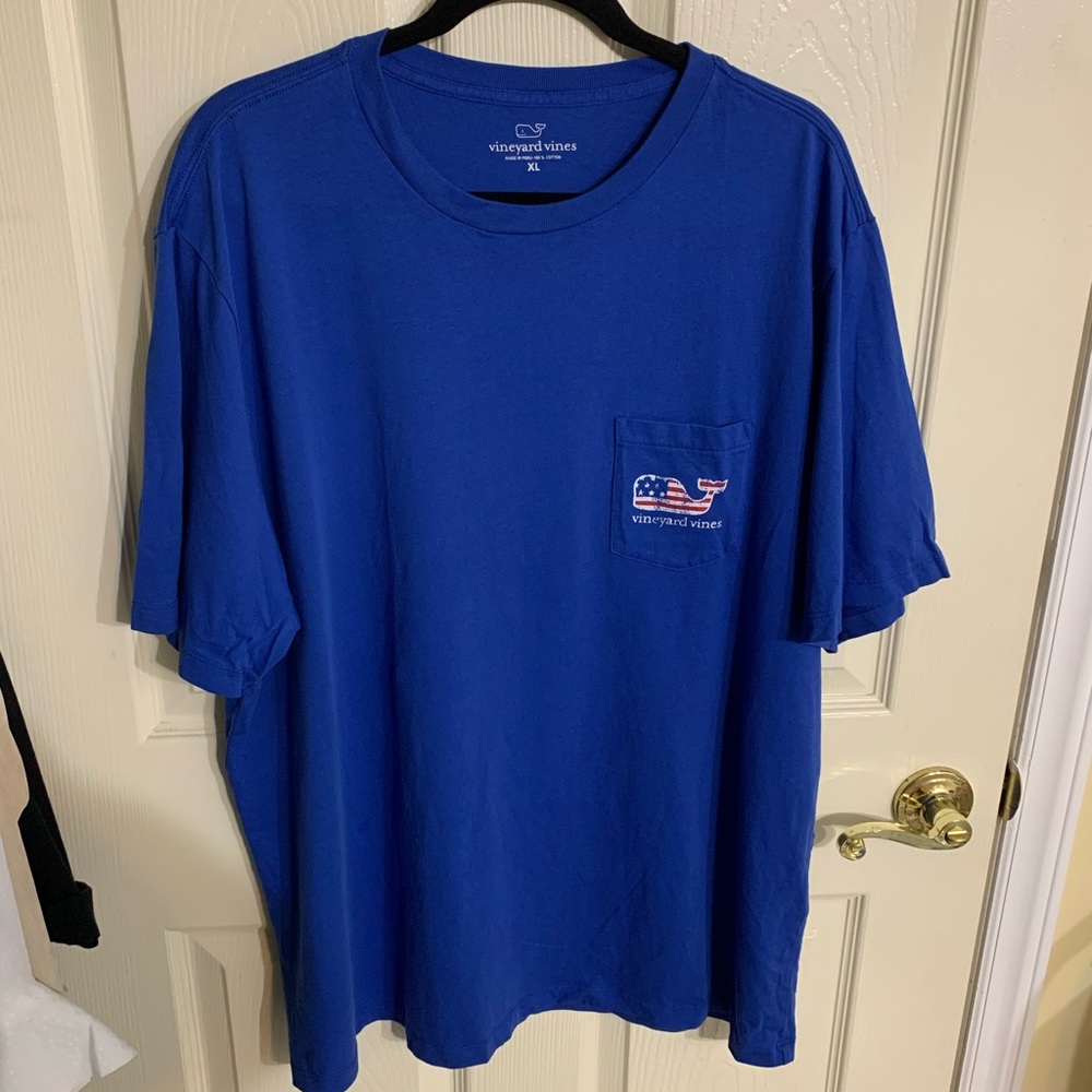 Vineyard Vines short sleeve t-shirt